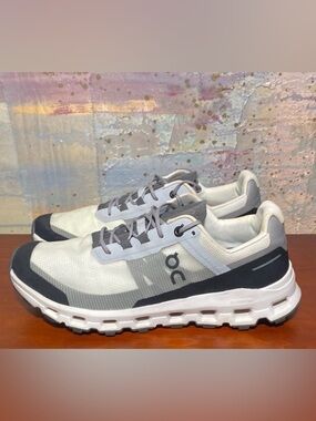 On Cloud  Black Grey Vista Running Training Shoe Sneakers i W 9.5